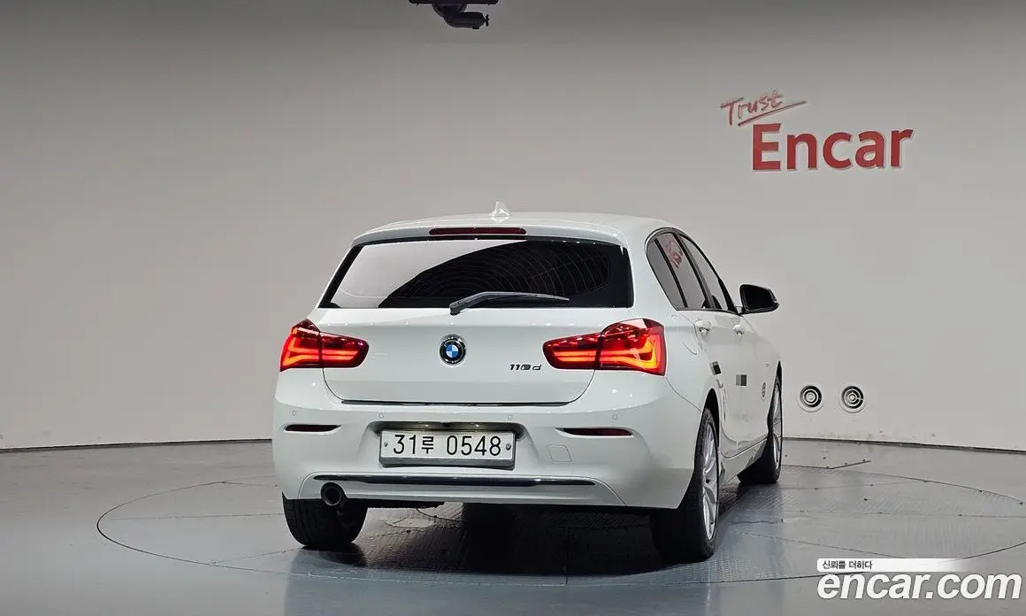 BMW 1 серия 2016 2.0 автомат (гидро), фото 3