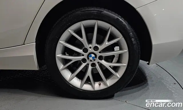 BMW 1 серия 2016 2.0 автомат (гидро), миниатюра 6