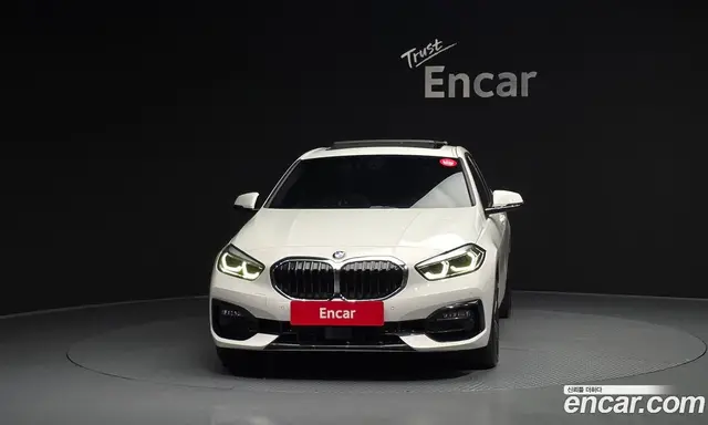 BMW 1 серия 2020 2.0 автомат (гидро), миниатюра 3