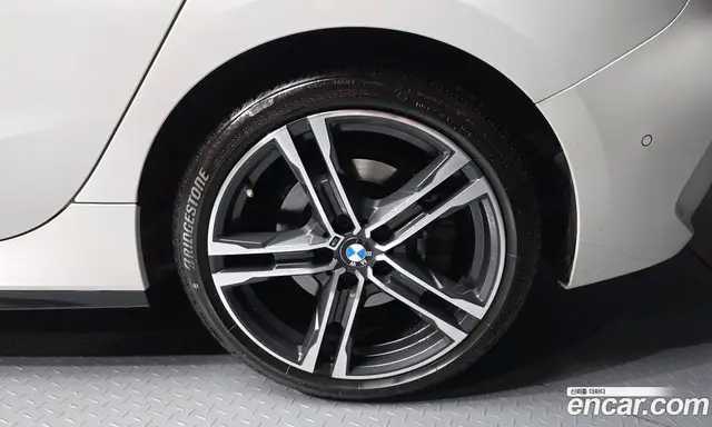 BMW 1 серия 2022 2.0 автомат (гидро), миниатюра 7