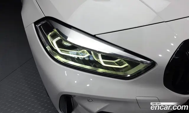 BMW 1 серия 2022 2.0 автомат (гидро), миниатюра 8