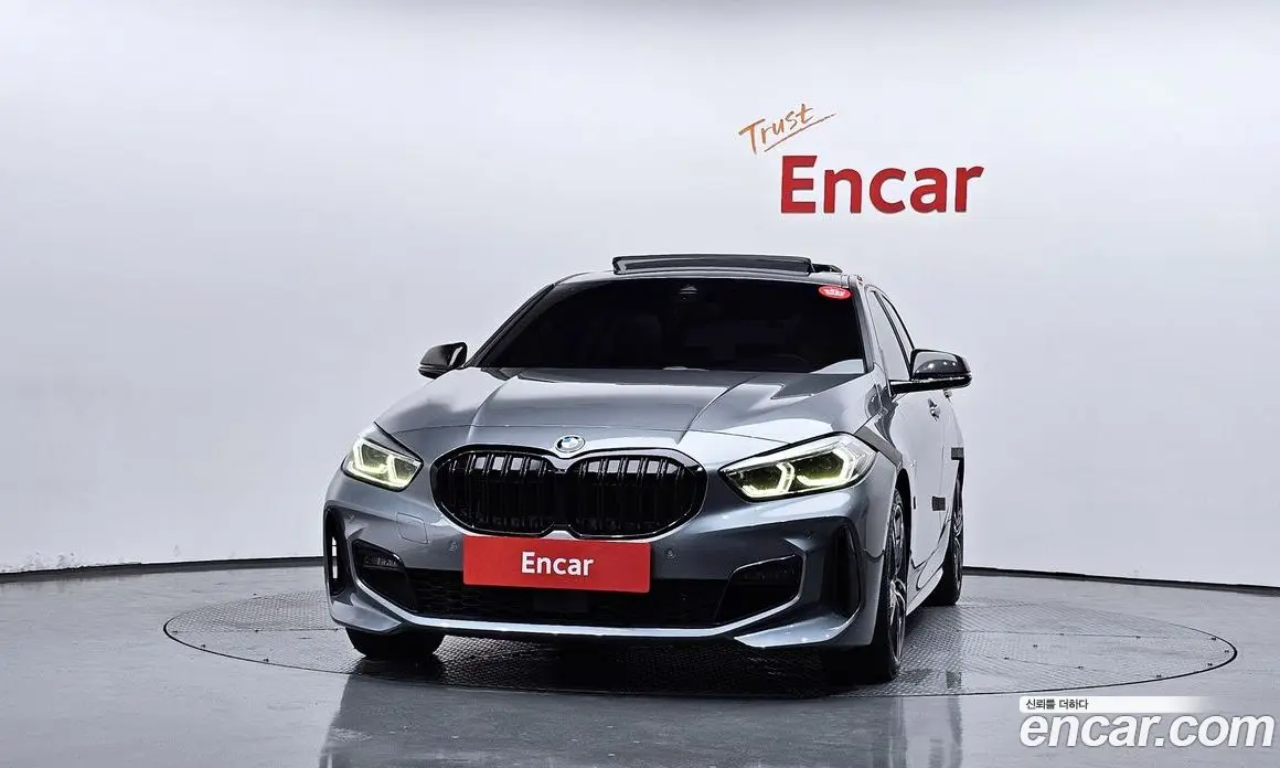 BMW 1 серия 2023 2.0 автомат (гидро), фото 3 BMW 1 серия 2023 2.0 автомат (гидро), фото 3