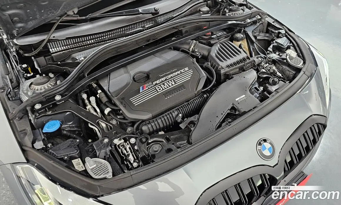 BMW 1 серия 2023 2.0 автомат (гидро), фото 6 BMW 1 серия 2023 2.0 автомат (гидро), фото 6