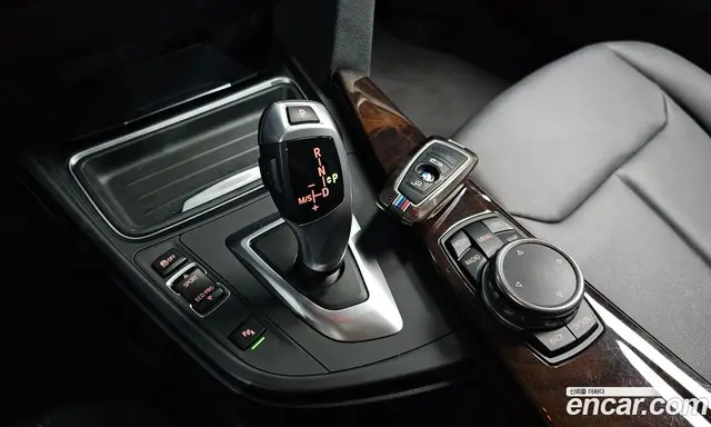 BMW 3 серия 2015 2.0 автомат (гидро), миниатюра 11