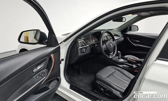 BMW 3 серия 2015 2.0 автомат (гидро), миниатюра 12