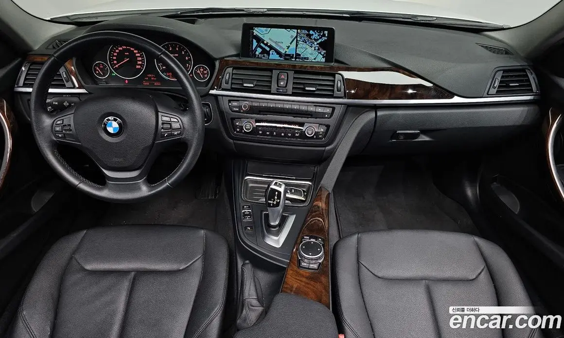 BMW 3 серия 2015 2.0 автомат (гидро), фото 9