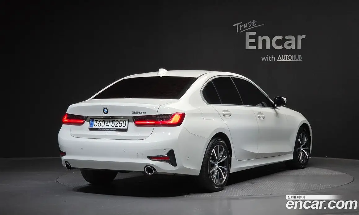 BMW 3 серия 2019 2.0 автомат (гидро), фото 1 BMW 3 серия 2019 2.0 автомат (гидро), фото 1