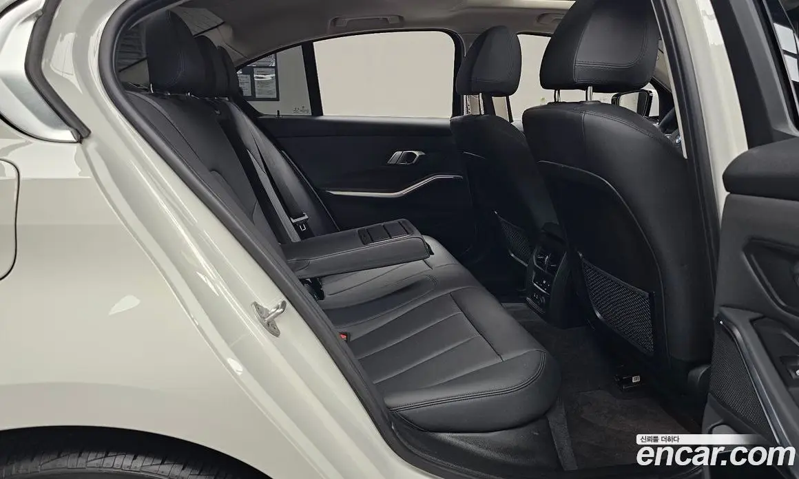 BMW 3 серия 2019 2.0 автомат (гидро), фото 15 BMW 3 серия 2019 2.0 автомат (гидро), фото 15