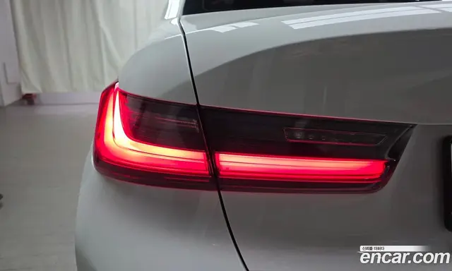 BMW 3 серия 2019 2.0 автомат (гидро), миниатюра 8 BMW 3 серия 2019 2.0 автомат (гидро), миниатюра 8