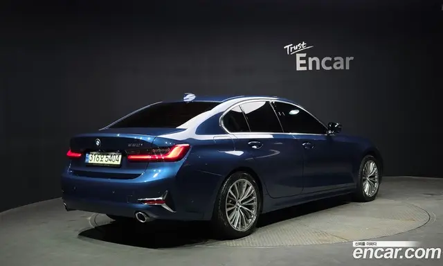 BMW 3 серия, 2021, 69 729 км