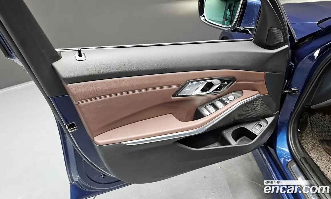 BMW 3 серия 2022 2.0 автомат (гидро), фото 14 BMW 3 серия 2022 2.0 автомат (гидро), фото 14