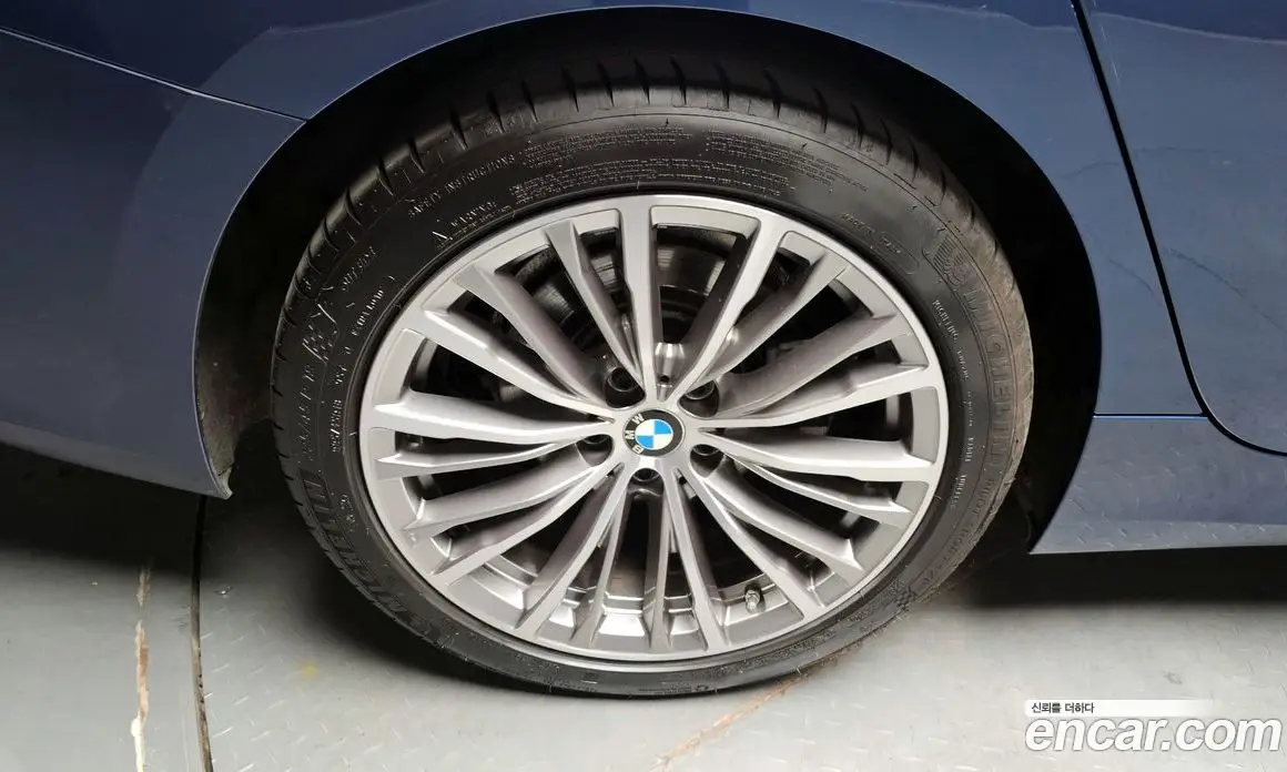 BMW 3 серия 2022 2.0 автомат (гидро), фото 5 BMW 3 серия 2022 2.0 автомат (гидро), фото 5