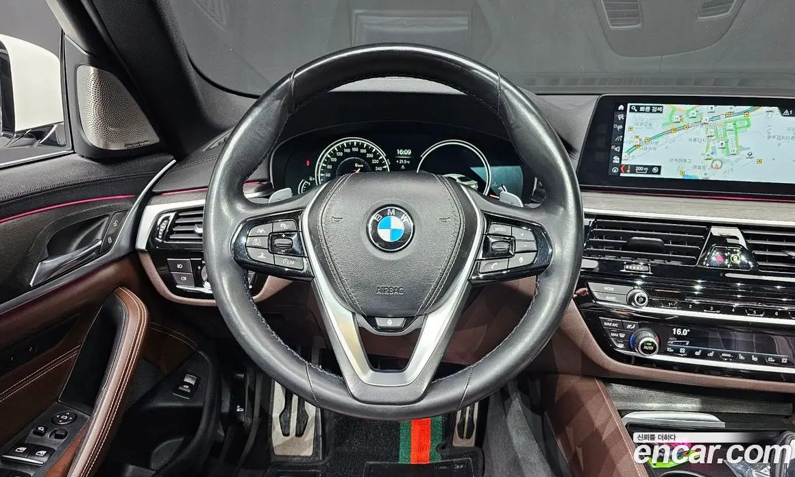 BMW 5 серия 2017 2.0 автомат (гидро), фото 18