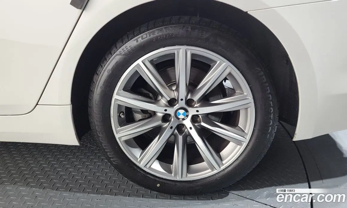BMW 5 серия 2018 2.0 автомат (гидро), фото 6 BMW 5 серия 2018 2.0 автомат (гидро), фото 6
