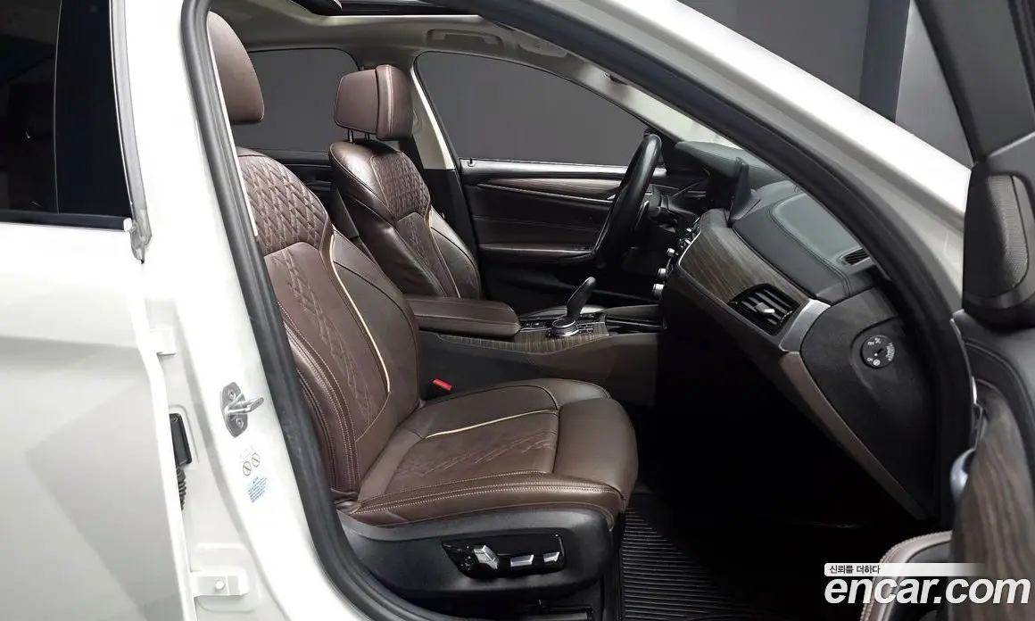 BMW 5 серия 2020 2.0 автомат (гидро), фото 16 BMW 5 серия 2020 2.0 автомат (гидро), фото 16