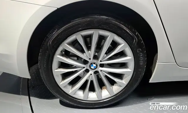 BMW 5 серия 2020 2.0 автомат (гидро), миниатюра 5 BMW 5 серия 2020 2.0 автомат (гидро), миниатюра 5