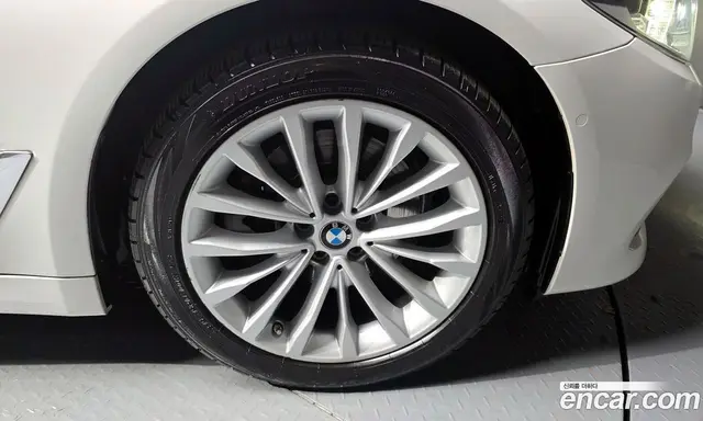BMW 5 серия 2020 2.0 автомат (гидро), миниатюра 7 BMW 5 серия 2020 2.0 автомат (гидро), миниатюра 7