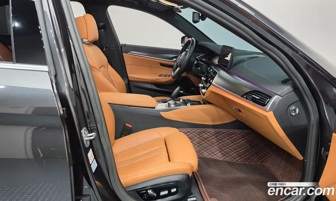BMW 5 серия 2022 2.0 автомат (гидро), фото 16