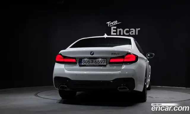 BMW 5 серия 2023 2.0 автомат (гидро), миниатюра 4 BMW 5 серия 2023 2.0 автомат (гидро), миниатюра 4
