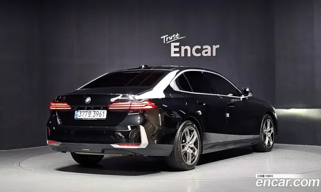 BMW 5 серия 2023 2.0 автомат (гидро), миниатюра 2