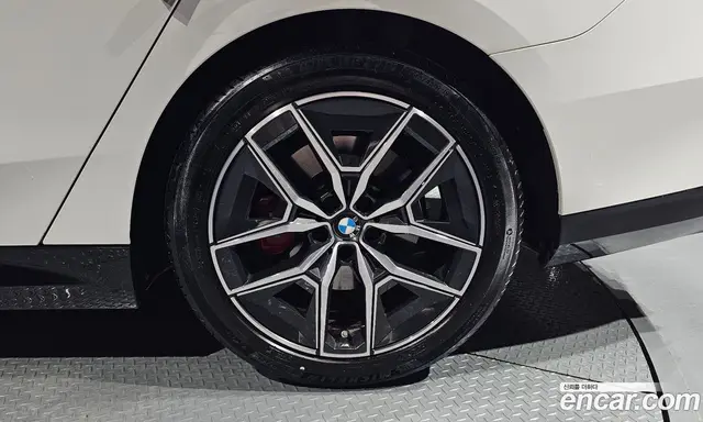 BMW 5 серия 2024 2.0 автомат (гидро), миниатюра 7