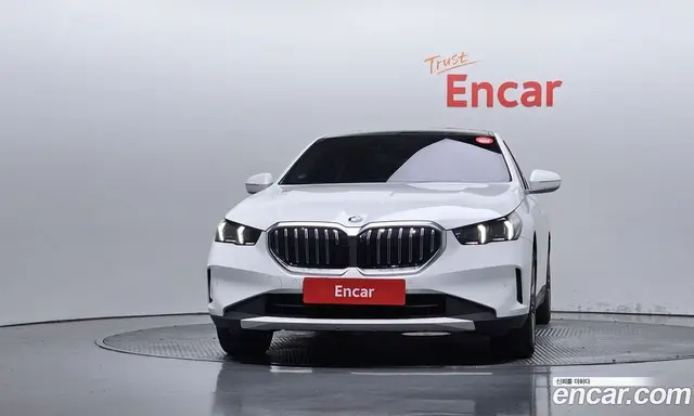 BMW 5 серия 2024 2.0 автомат (гидро), миниатюра 3