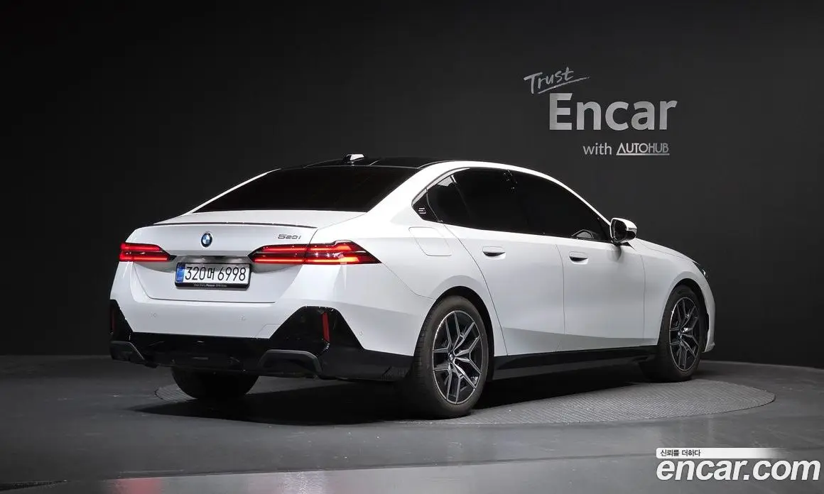 BMW 5 серия 2025 2.0 автомат (гидро), фото 2 BMW 5 серия 2025 2.0 автомат (гидро), фото 2