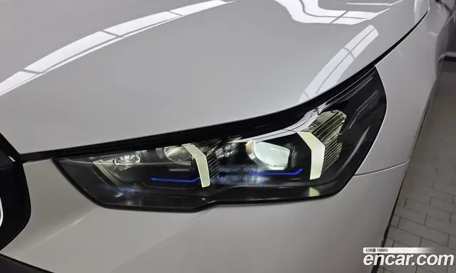 BMW 5 серия 2025 2.0 автомат (гидро), миниатюра 8 BMW 5 серия 2025 2.0 автомат (гидро), миниатюра 8