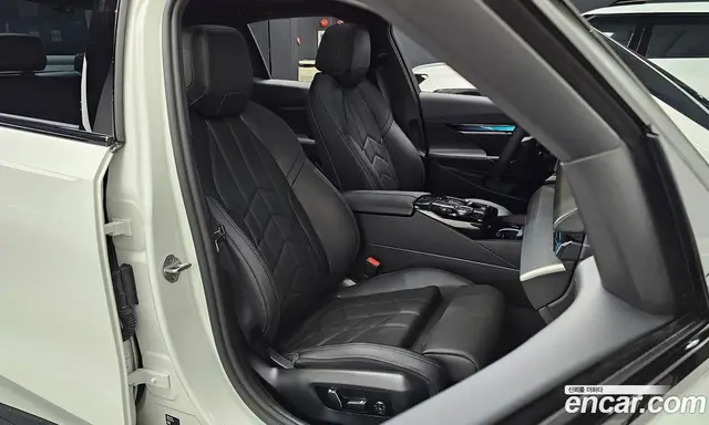 BMW 5 серия 2025 2.0 автомат (гидро), миниатюра 12