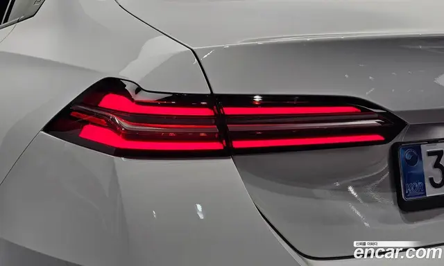 BMW 5 серия 2025 2.0 автомат (гидро), миниатюра 8