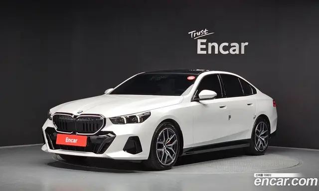 BMW 5 серия, 2025, 9 469 км