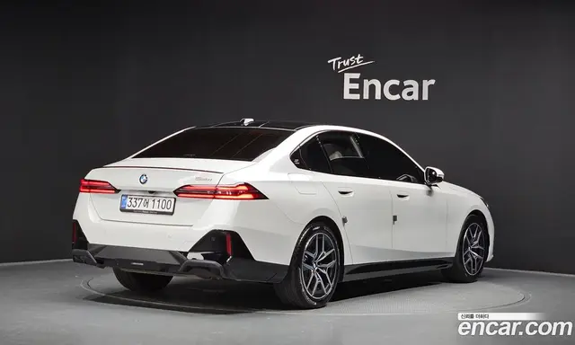 BMW 5 серия 2025 2.0 автомат (гидро), миниатюра 2