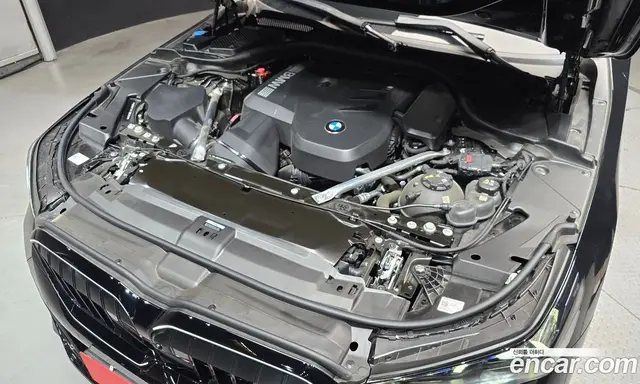 BMW 5 серия 2025 2.0 автомат (гидро), миниатюра 6 BMW 5 серия 2025 2.0 автомат (гидро), миниатюра 6