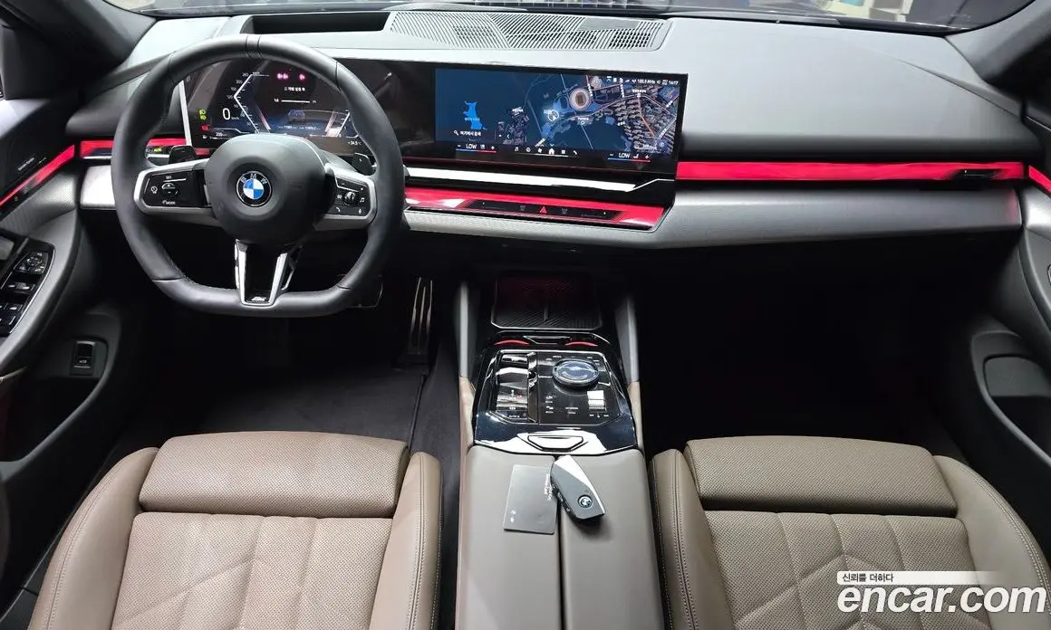 BMW 5 серия 2025 2.0 автомат (гидро), фото 10 BMW 5 серия 2025 2.0 автомат (гидро), фото 10