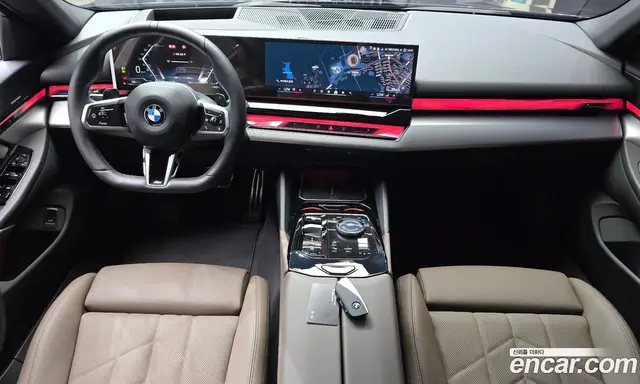 BMW 5 серия 2025 2.0 автомат (гидро), миниатюра 10 BMW 5 серия 2025 2.0 автомат (гидро), миниатюра 10