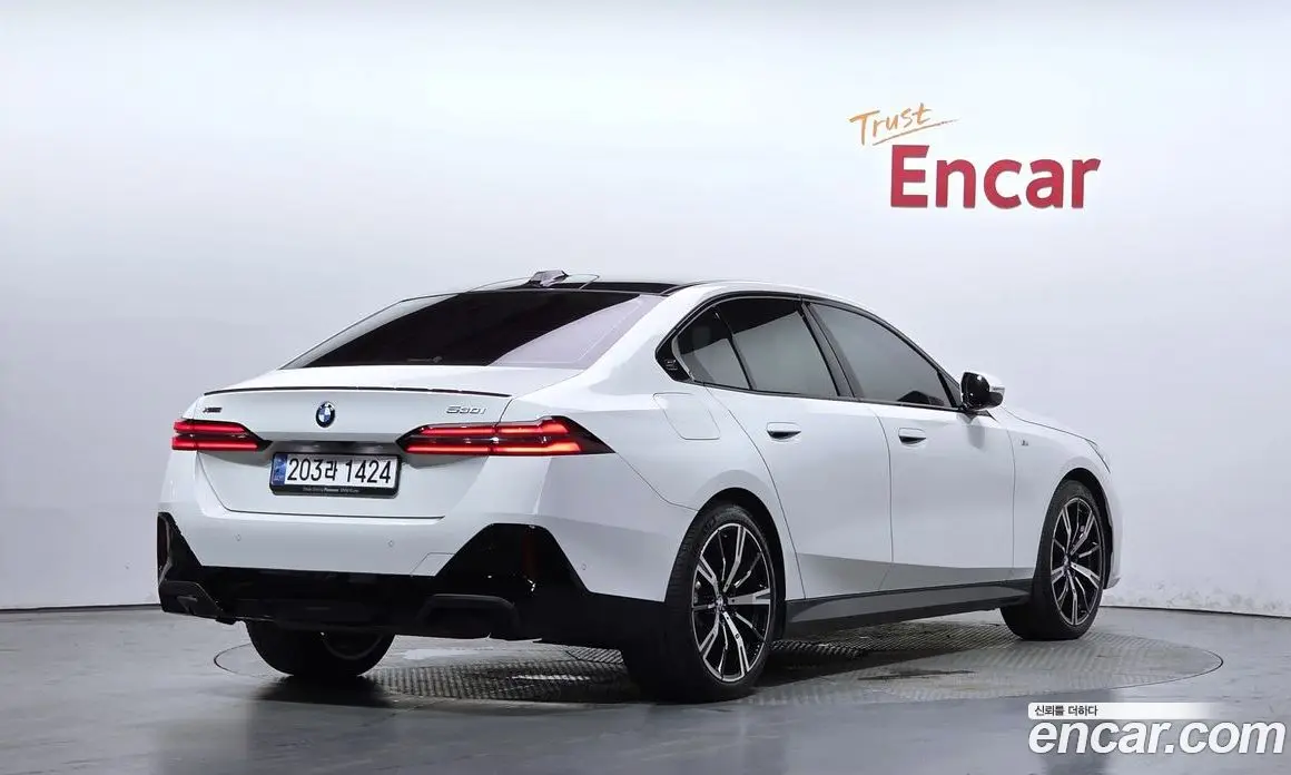 BMW 5 серия 2025 2.0 автомат (гидро), фото 2 BMW 5 серия 2025 2.0 автомат (гидро), фото 2