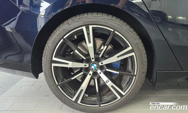 BMW 5 серия 2026 2.0 автомат (гидро), миниатюра 5 BMW 5 серия 2026 2.0 автомат (гидро), миниатюра 5