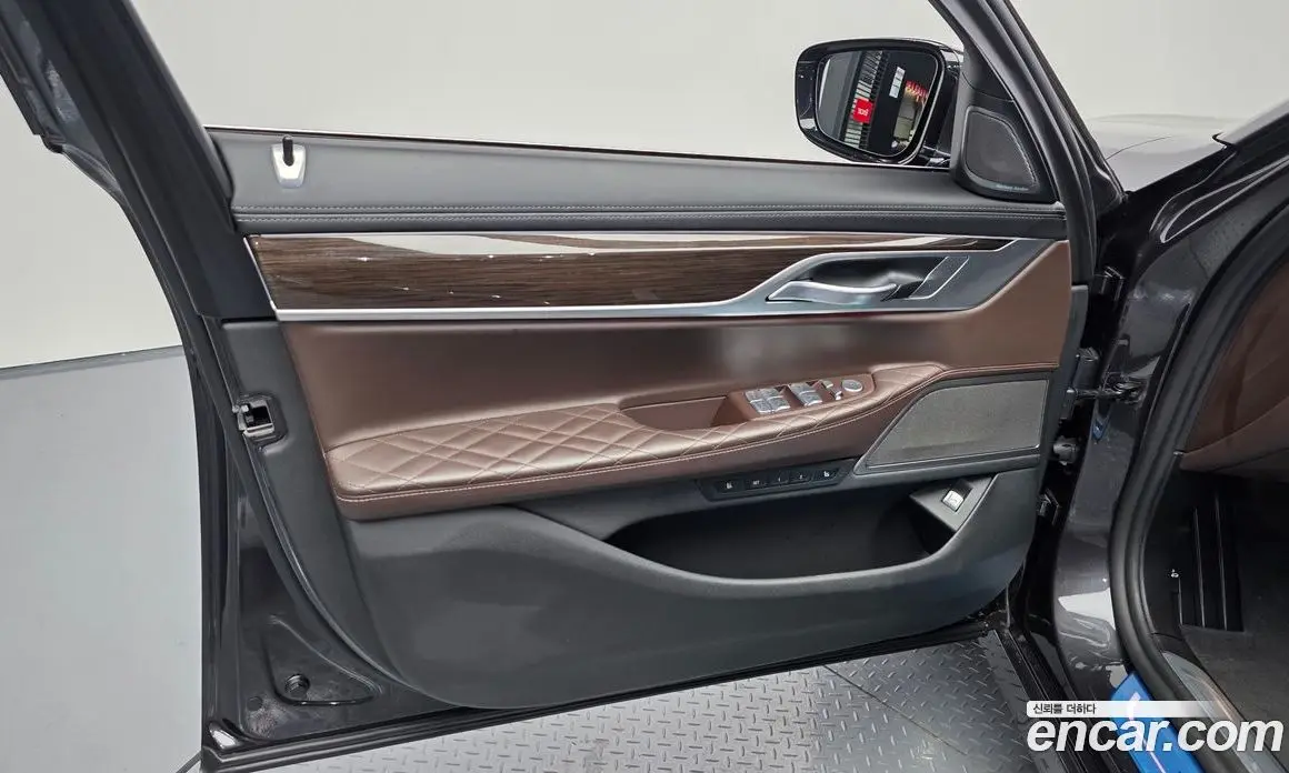 BMW 7 серия 2021 3.0 автомат (гидро), фото 14