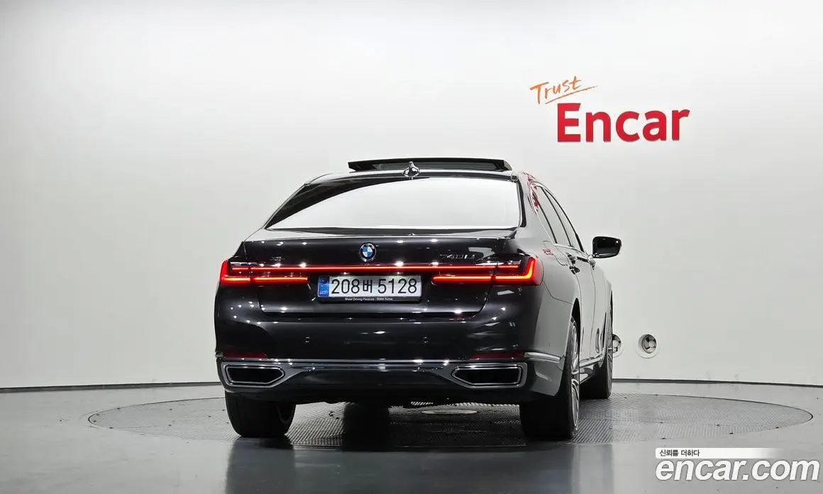 BMW 7 серия 2021 3.0 автомат (гидро), фото 4