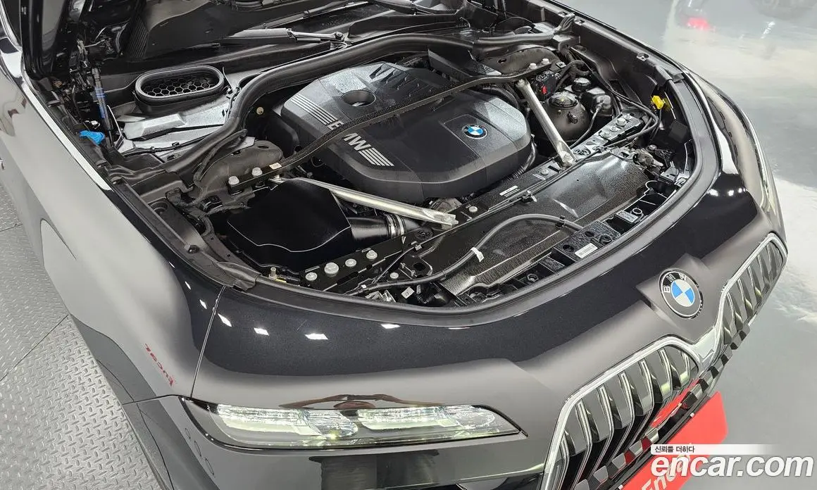 BMW 7 серия 2025 3.0 автомат (гидро), фото 6 BMW 7 серия 2025 3.0 автомат (гидро), фото 6
