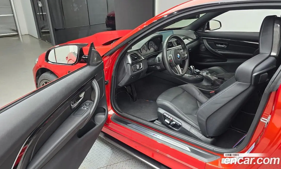 BMW M4 2018 3.0 автомат (гидро), фото 13