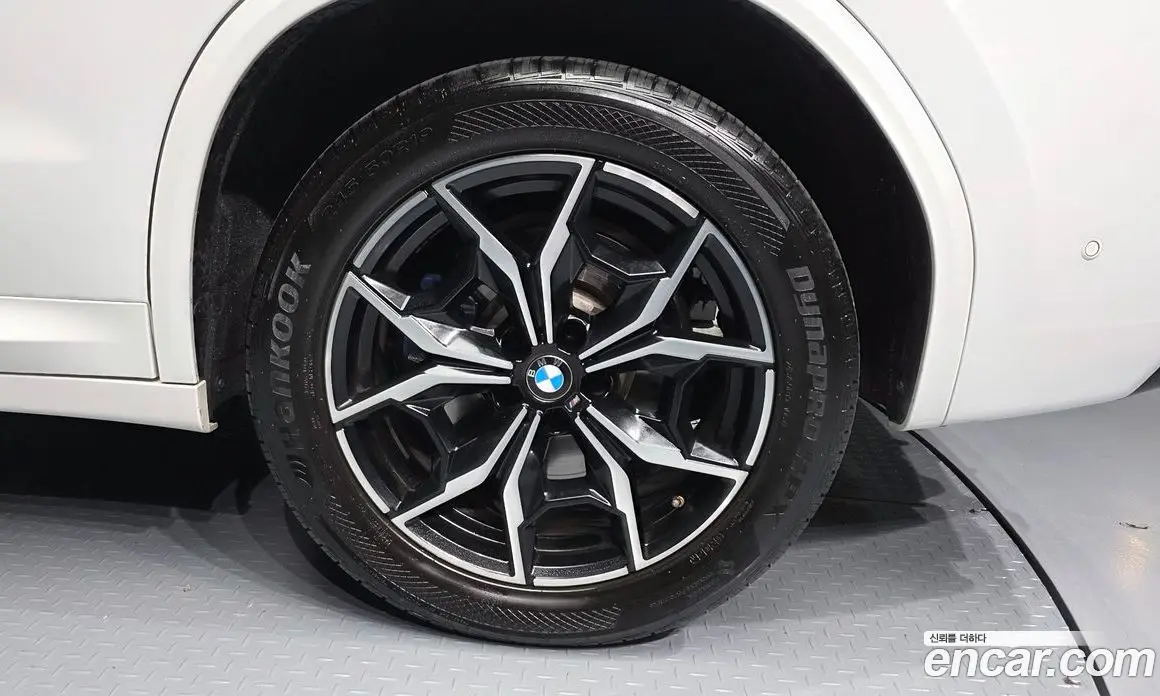 BMW X3 2022 2.0 автомат (гидро), фото 5