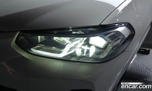 BMW X3 2022 2.0 автомат (гидро), миниатюра 8