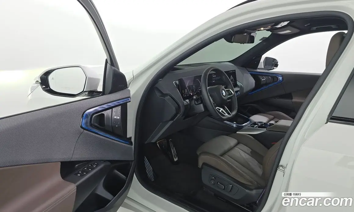 BMW X3 2025 2.0 автомат (гидро), фото 13 BMW X3 2025 2.0 автомат (гидро), фото 13