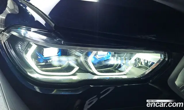 BMW X6 2023 3.0 автомат (гидро), миниатюра 8