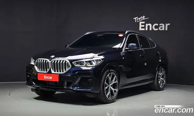 BMW X6, 2023, 72 698 км