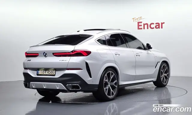 BMW X6, 2023, 55 457 км