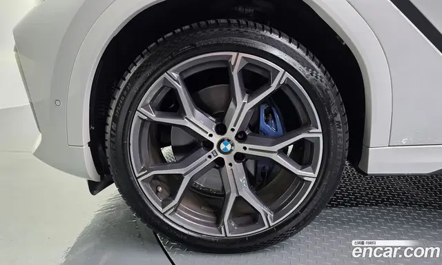 BMW X6 2023 3.0 автомат (гидро), миниатюра 4 BMW X6 2023 3.0 автомат (гидро), миниатюра 4