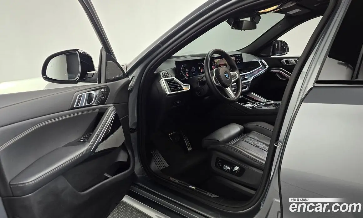 BMW X6 2025 3.0 автомат (гидро), фото 13