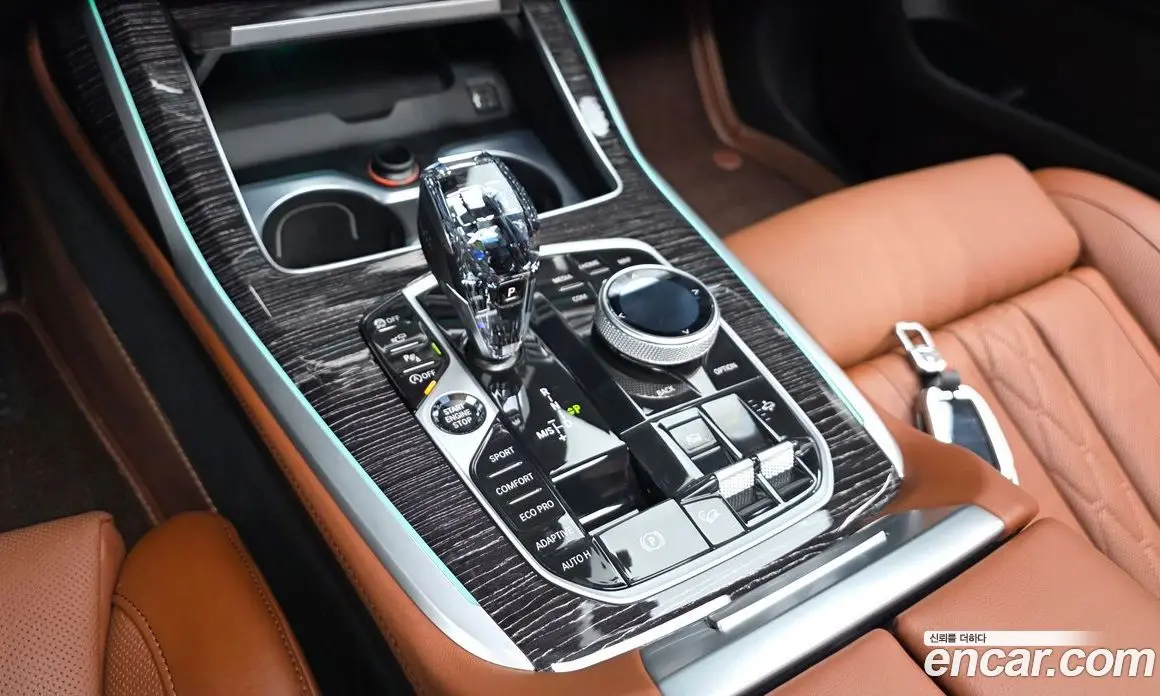 BMW X7 2022 3.0 автомат (гидро), фото 12